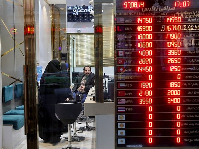 Remit Now? UAE Dirham Exchange Rates Boost Value for Indian, Pakistani, and Filipino Expats