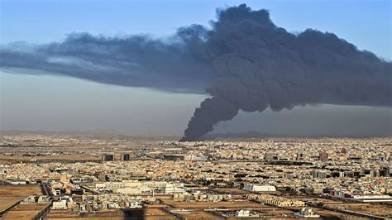 Houthi Attacks in Sa...