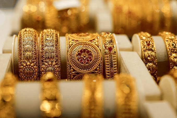 Dubai Gold Prices St...