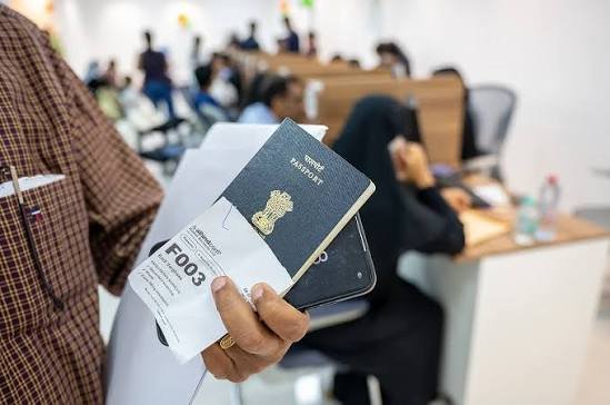 4 Indian Passport Ce...